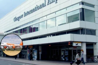 EasyJet Turbulence: Glasgow Return, Crew Hurt 2026 