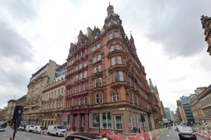 Can You Live Comfortably in Glasgow on £2,000 a Month After Tax