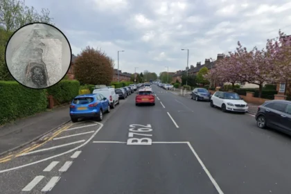 Monster Potholes Expose Cables on Nether Auldhouse Road, Glasgow 2026