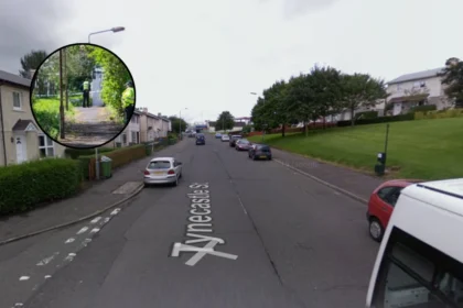 Bag of Guns Found on Glasgow Street, Police Investigate 2026