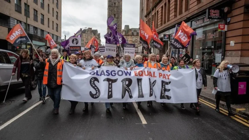 Guide to Glasgow City Council Staff Public Holidays and Annual Leave Entitlements