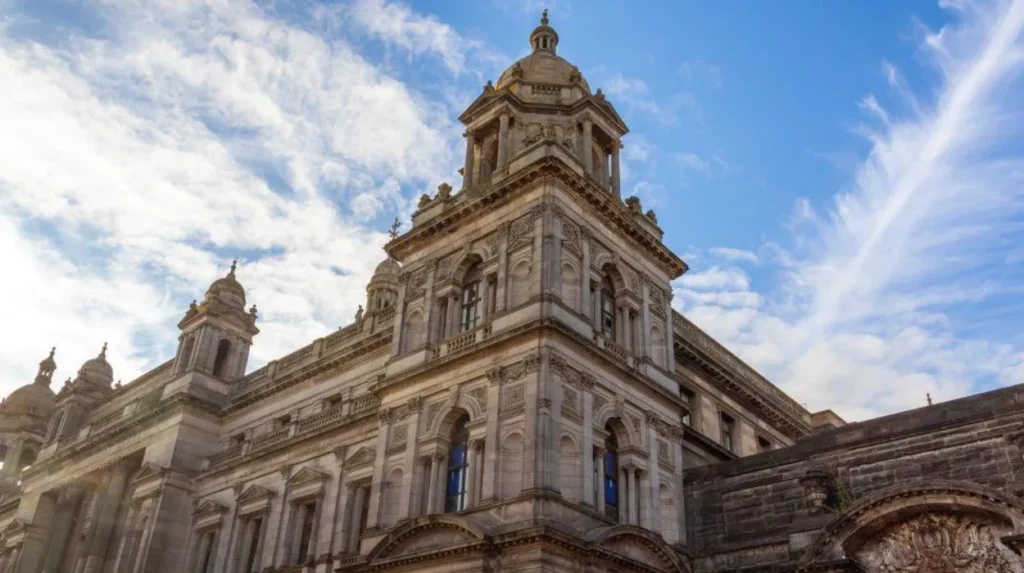 What Are the Benefits of Visiting Glasgow City Chambers?