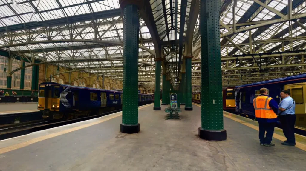 Where Can Passengers Find Live Train Timetable Revisions For Glasgow Central Station?