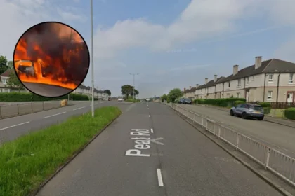 Armed Fight Leaves Car & Police Van in Flames, Priesthill Glasgow 2026