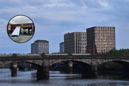 Glasgow Bridge Closed After Barge Collision Causes Damage – Glasgow, 2026