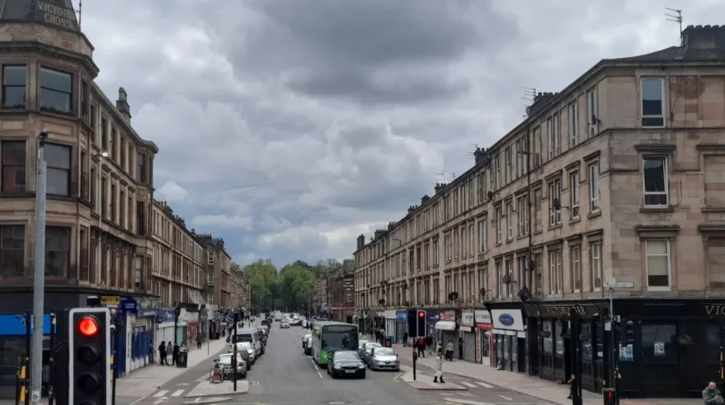 How Do Living Experiences Vary Across Different Streets in Govanhill?