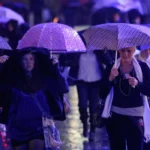 How Glaswegians Deal With Rain Every Day in Glasgow