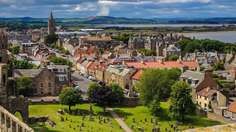 Manhunt Underway After Syrian Refugee Stabbed in Royston, Glasgow 2026