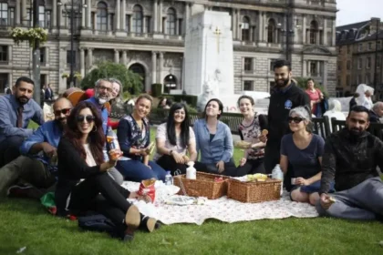 Best Expat Communities and Social Groups in Glasgow