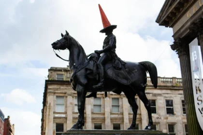 George Bowie Puts Clyde 1 Cone on Duke Statue Glasgow 2026