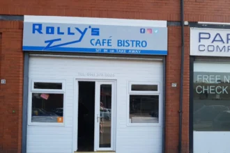 Glasgow Cafe Rollys Closes Down (2026)