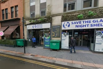 Pregnant Woman Sleeps on Shelter Floor in Glasgow 2026