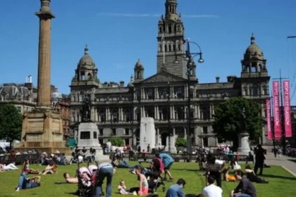 Why Glaswegians Are Known as the UKs Friendliest People