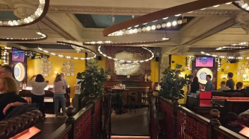 6 Great Cosy Bars for Autumn Drinks in Glasgow 2026