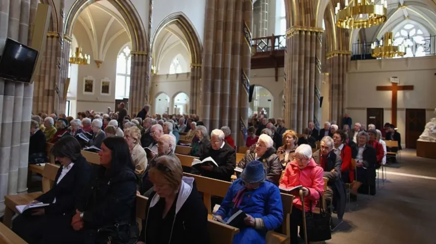 Catholic Church to Halve Glasgow Parishes Amid Priest Shortage, Glasgow 2026