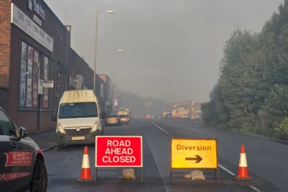 Firefighters Tackle Major Scrap Yard Blaze on South Street Scotstoun 2026