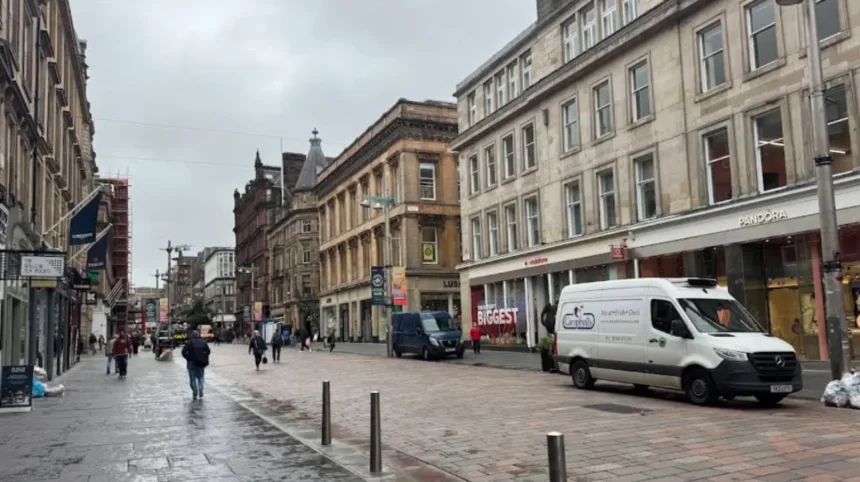 Glasgow Assault Leaves Man Hospitalised in Royal Exchange Square, Glasgow 2026