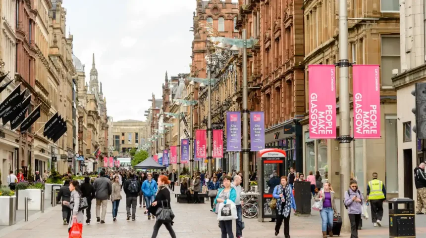 Living in Glasgow City Centre Pros, Cons and Costs